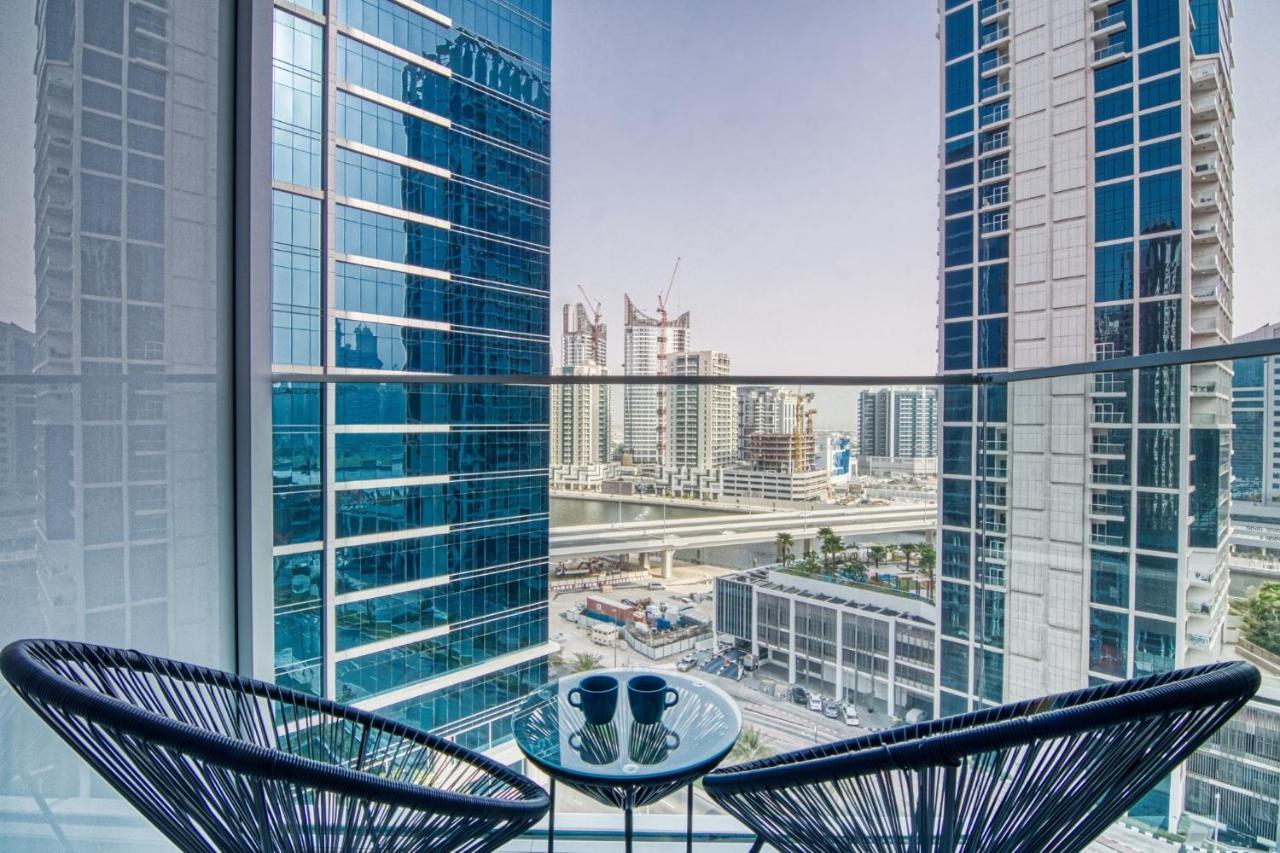 Luxury Studios With Burj Khalifa Or Canal View In Downtown - Marquise Square Tower Dubái Exterior foto